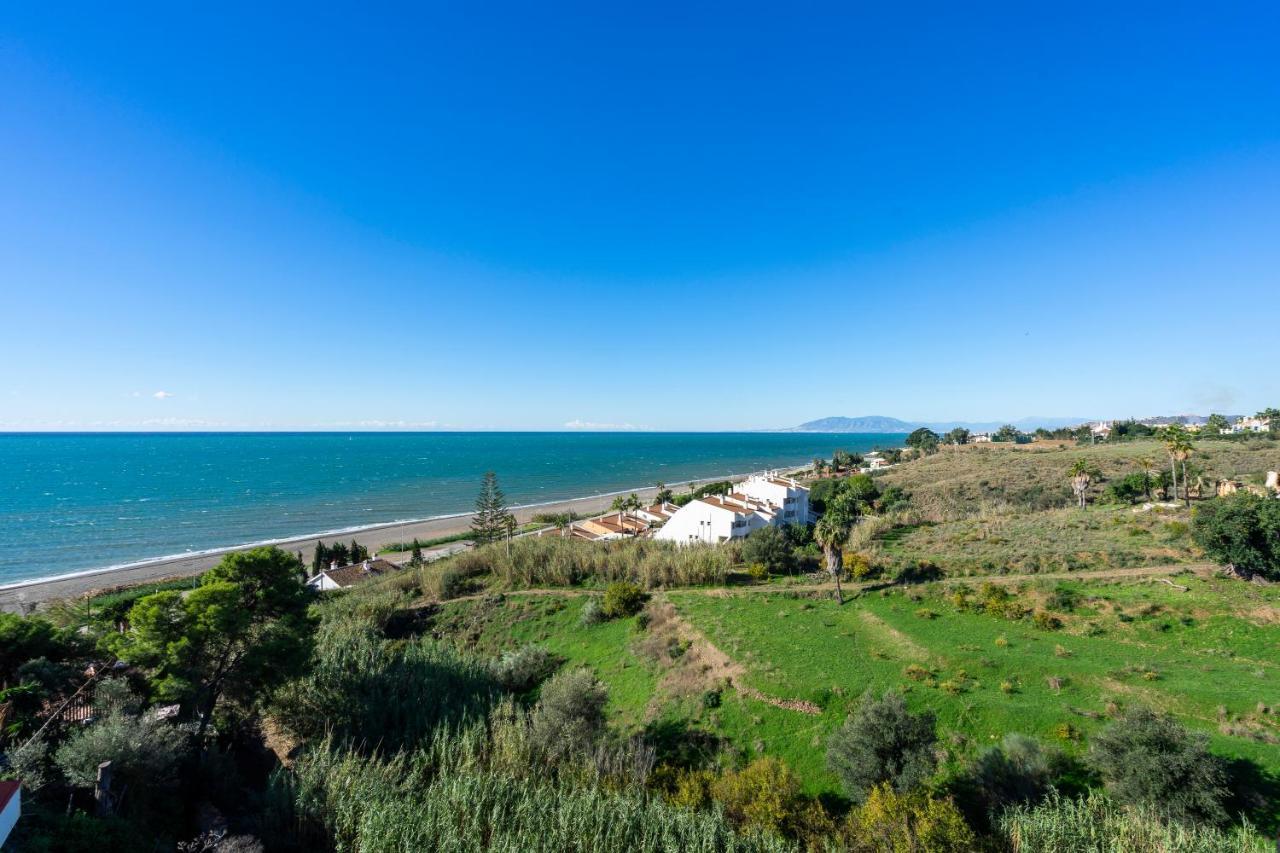 Wintowinrentals Sunny Side, Pool, Wifi & Sea View Benajarafe Kültér fotó